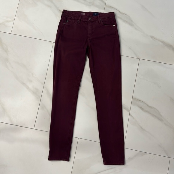 Ag Adriano Goldschmied Denim - Ag Adriano Goldschmied Prima Mid Rise Cigarette Pants in Wine. Sz 27